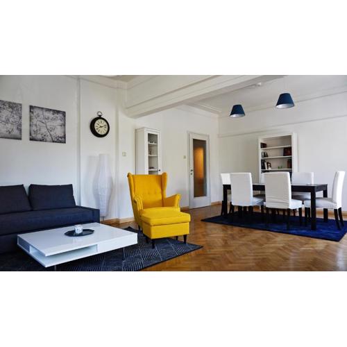 Vitosha Boulevard 79 / NDK Apartment