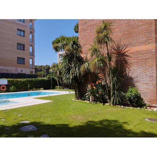 Vivalidays Jocelyne - Fenals - LLoret de Mar