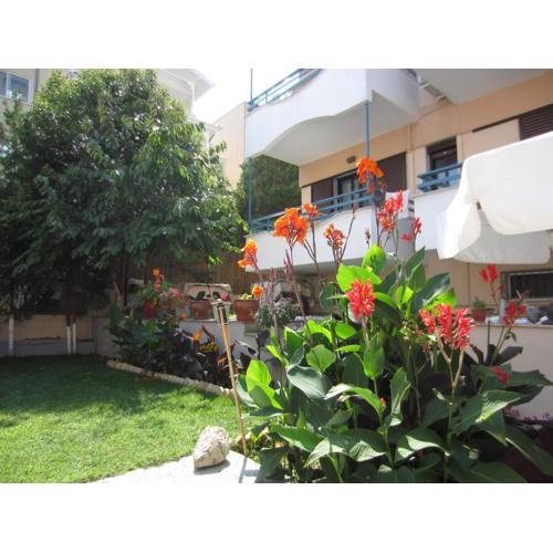 Vivi Apartments