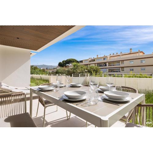 ViVi Homes - Cosy Beach Pool, Gym & Beach