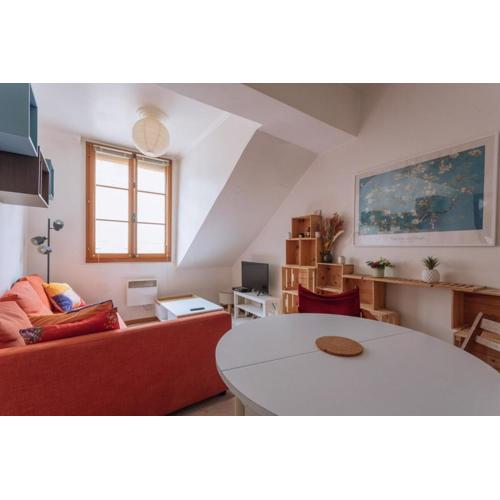 Vivid & Stylish 1BD Apartment Les Halles Paris!