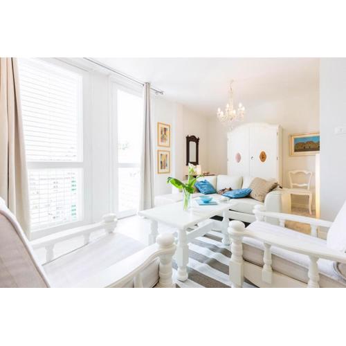 Vivien central 2 bedroom apartment