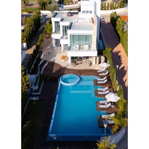 Vivo Mare Beachfront Villas - Seashell