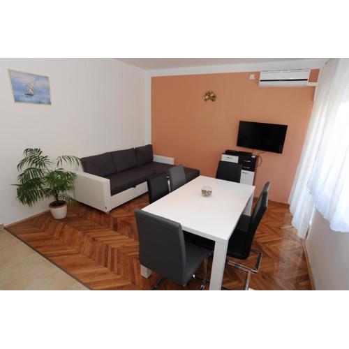 Voshta 2 bedroom apartment