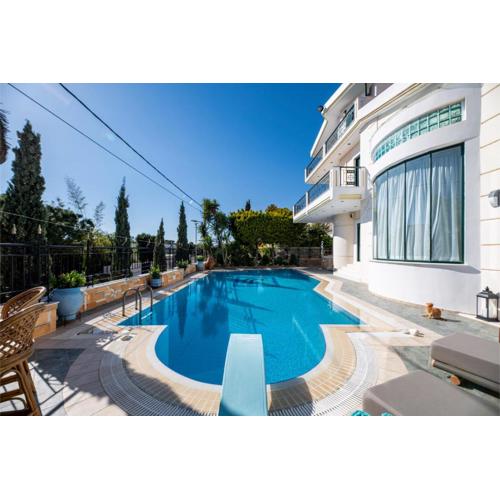 Vouliagmeni Athenian Riviera Villa