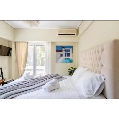Vouliagmeni Thalassa Apartment