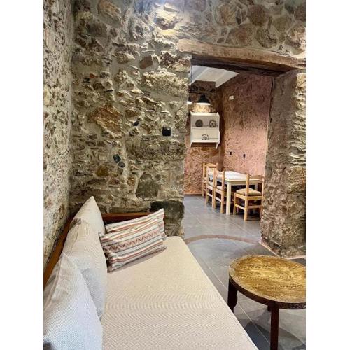 Το Ρόδι Voutas Cottage house