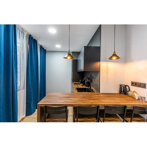 VR LATINA APARTMENTS