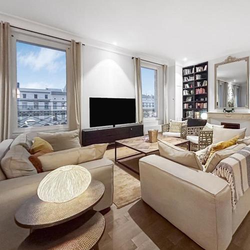 Vue Canal, 3 Suites & Double Salon