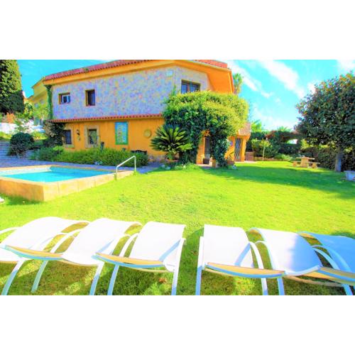 V&V LLORET- VILLA ELSA, lujosa villa con 2 piscinas