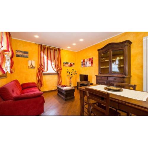 Wallace Apartment