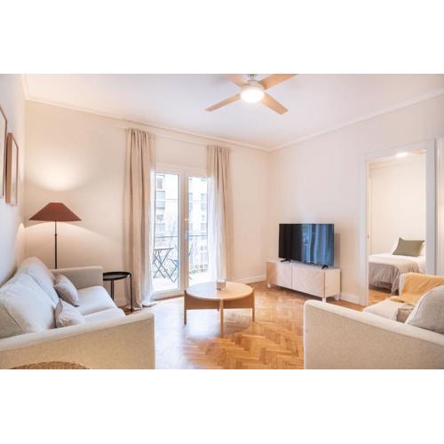 Warmth and comfort in the sought-after Eixample