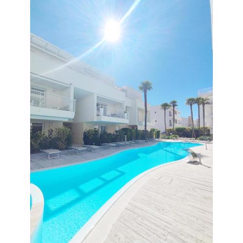 Wave Resort
