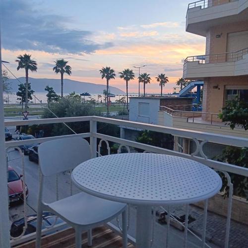 Wavefront Apartment 3