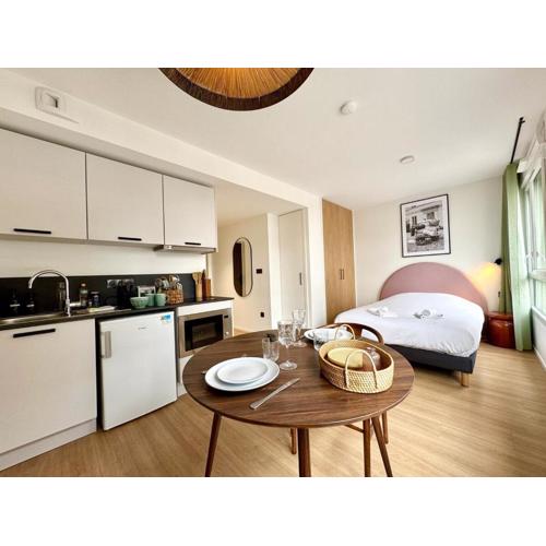 We Live Inn Sharies Reims - B203