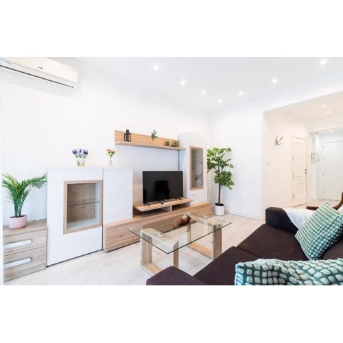 Wekey Homes Granada, Elvira Suites Centro