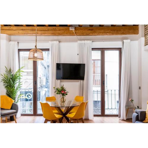Wekey Homes Granada, Mesones Central Suites