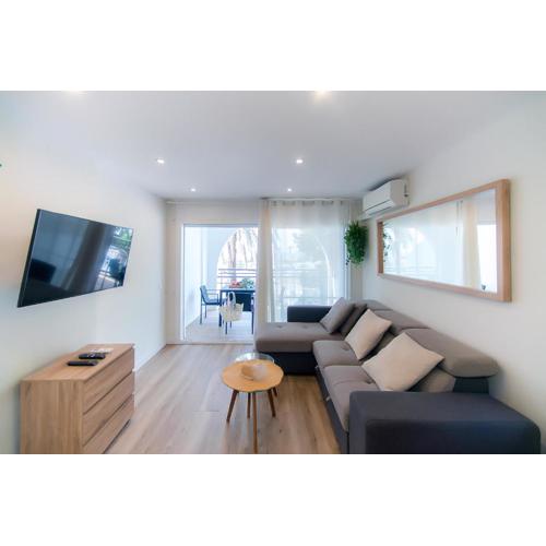 WELCS APARTAMENTO 251 EMP frente al mar