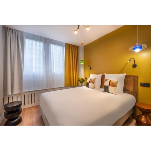 West Paris Suite