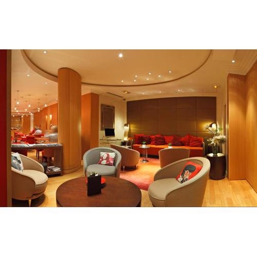 Westside Arc de Triomphe Hotel