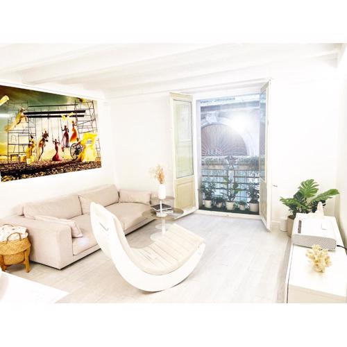 White Apartment Barcelona