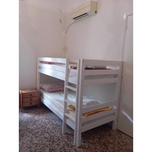 White Bunk Bed in dorm 5\
