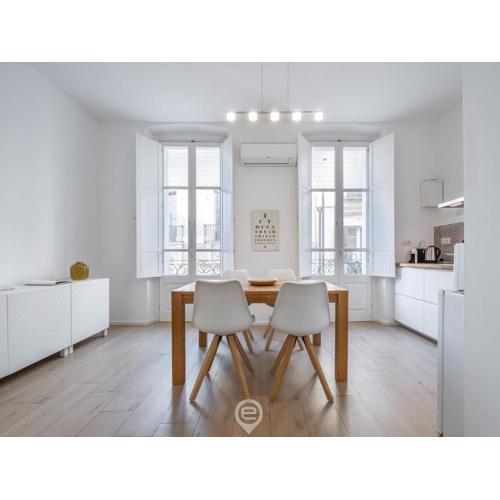 White Dream Apartment