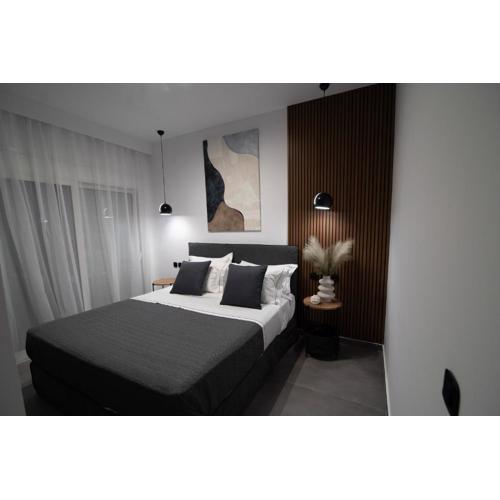 White House Vouliagmeni 1- 2BD Free Parking, Next to the Sea