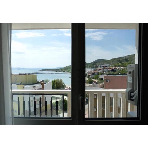 White Lagoon - Luxurious 1BD Flat near Kavarna by Flat Mаnager