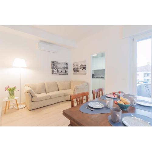White Lake View Apartment by Rent All Como