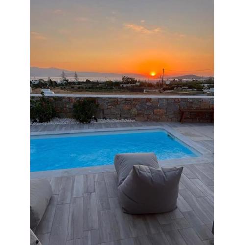 White Nadora Naxos Villa