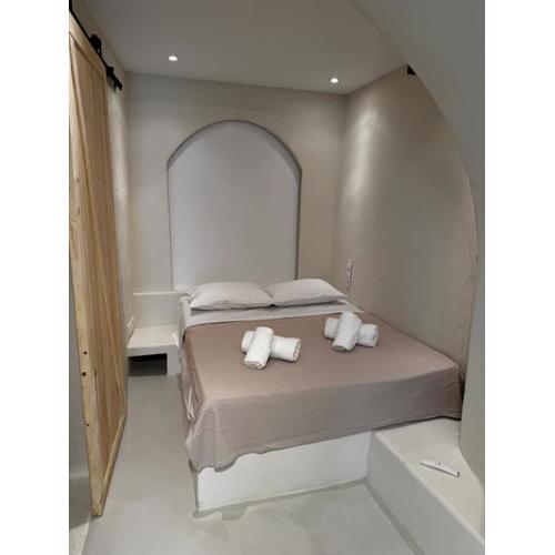 White Sand Cave Suite