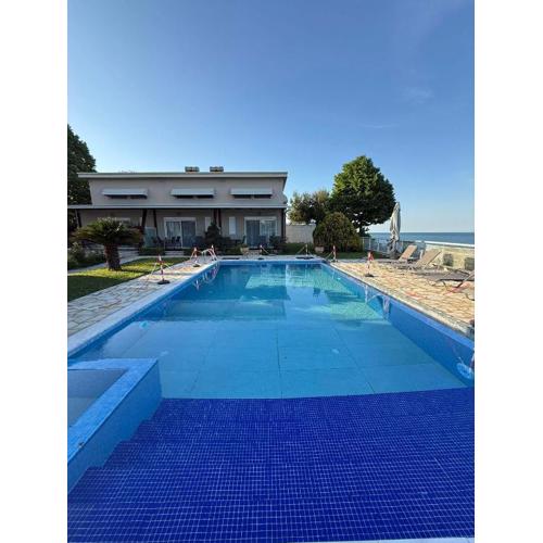 White Shark, Panel Hospitality Homes & Villas
