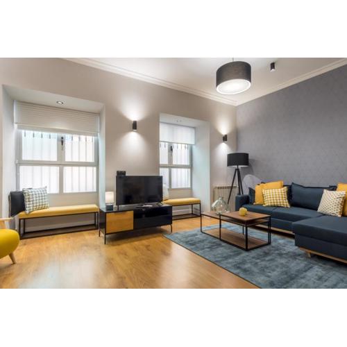 Wide and modern -1Bd 1,5 Bth- Malasaña