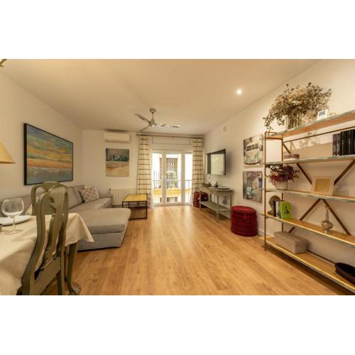 Wide with beautiful kitchen 2Bd 3Bth -Arenal