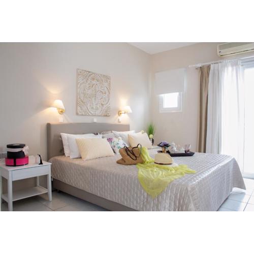 Windmill Beach Apts II by Estia