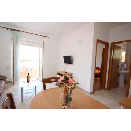 Wohnung in Baška mit Eigenem Balkon - b59598