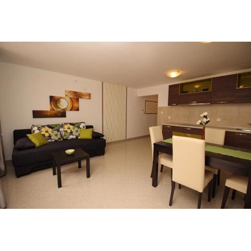 Wohnung in Baška mit Grill und gemeinsamem Pool