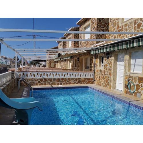 Wohnung in Dénia mit privatem Grill