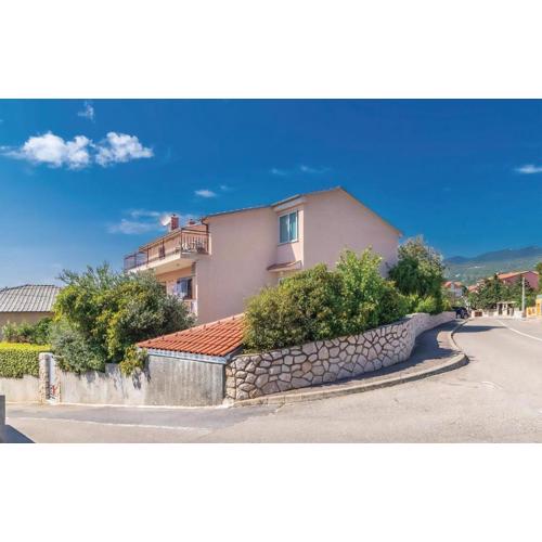 Wohnung In Novi Vinodolski Mit Grill Und Garten