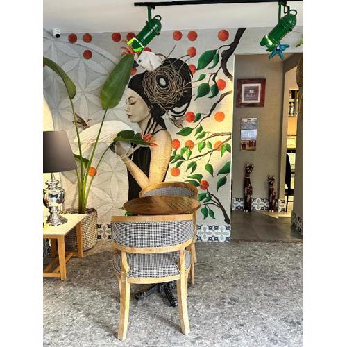 Wolf Suites