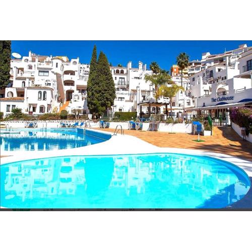 Wonderful 3 bedroom with two Spacious Terraces