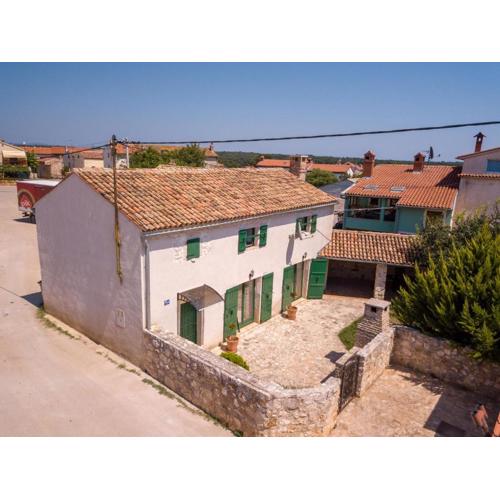 Wonderful Holiday Home in Pula