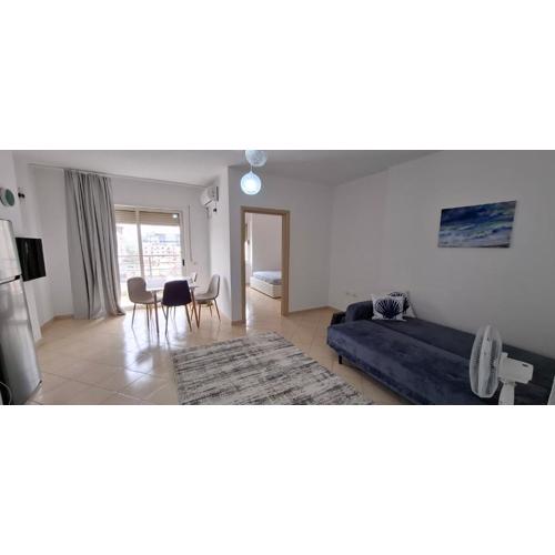 WOW DURRES appartment, sea and mountain view, 150m sea