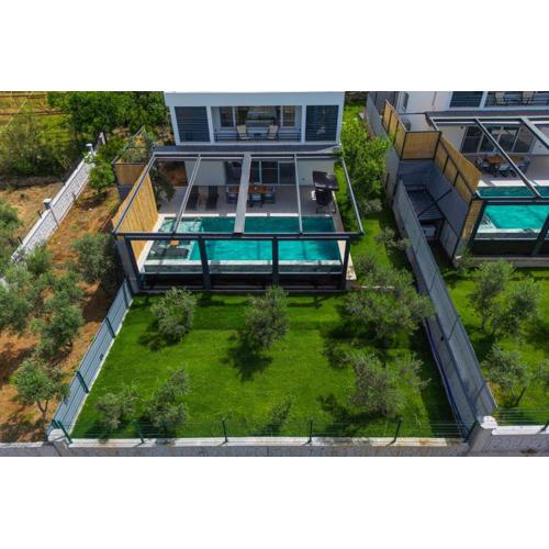 Woynpoint Villa Uzay