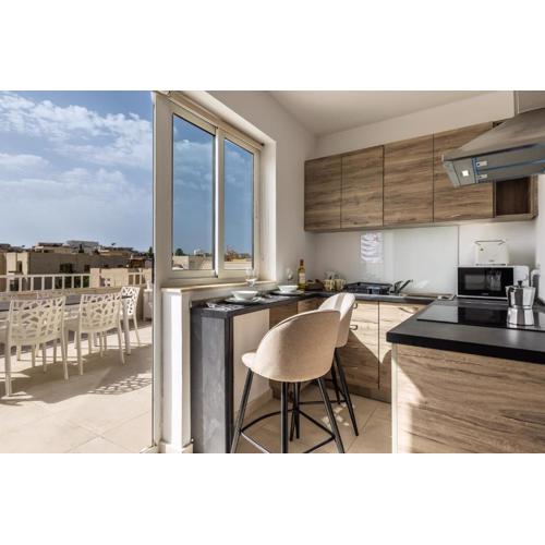 Xemx Sabiha Suite 5 min walk from St Julians