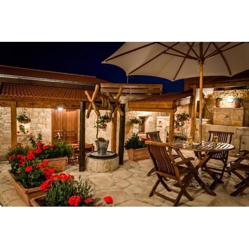 Xenios Cottages
