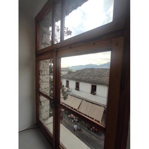 Xheison Apartment