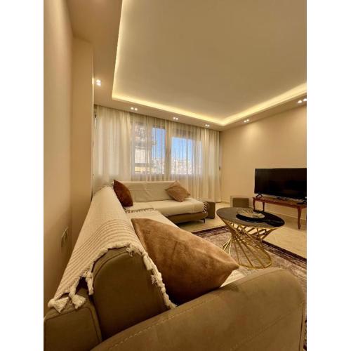 XHOMLLIKU APARTMENT