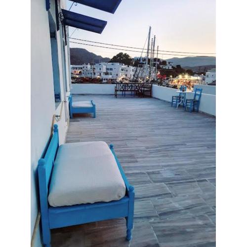 Yacht Front Studio - No 3